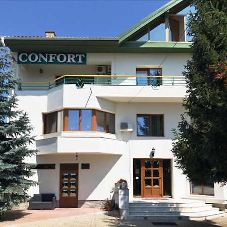 Pensiunea Confort Hotel Suceava Exterior foto